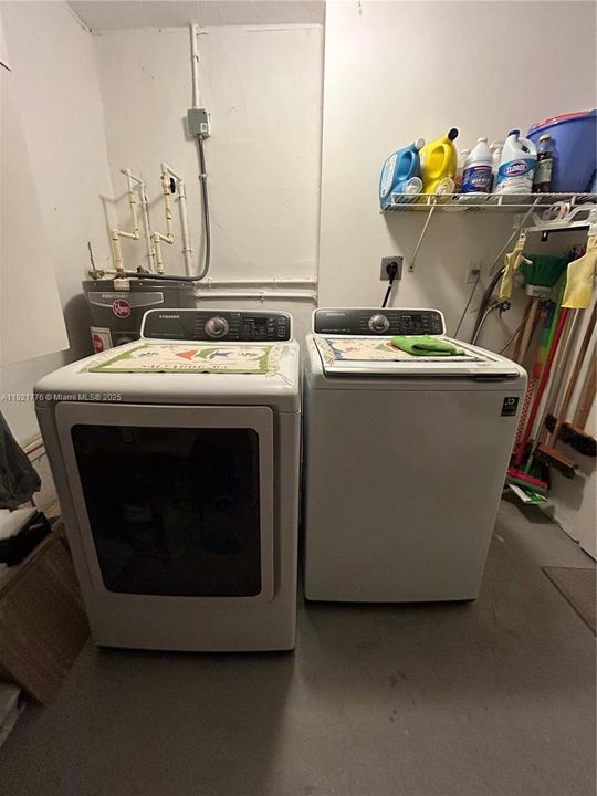 For Rent: $1,100 (1 beds, 1 baths, 1790 Square Feet)