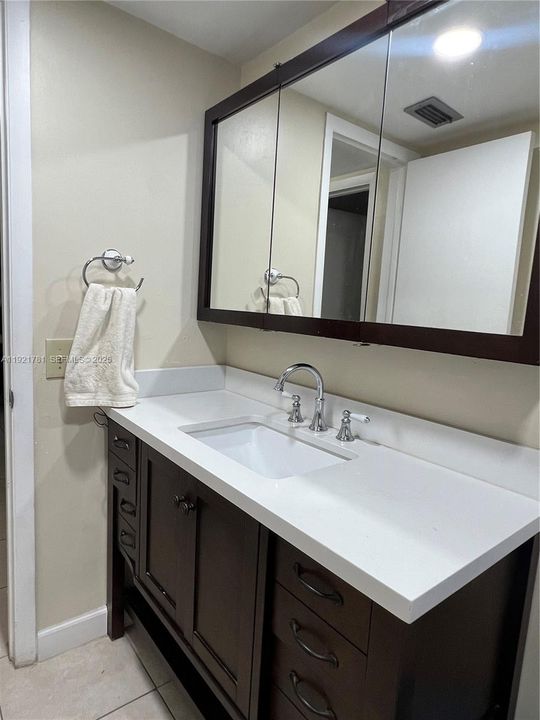 For Sale: $117,500 (2 beds, 1 baths, 774 Square Feet)