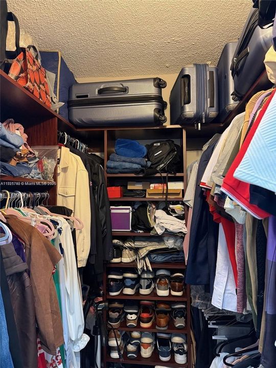 待售: $385,000 (3 贝兹, 2 浴室, 1192 平方英尺)