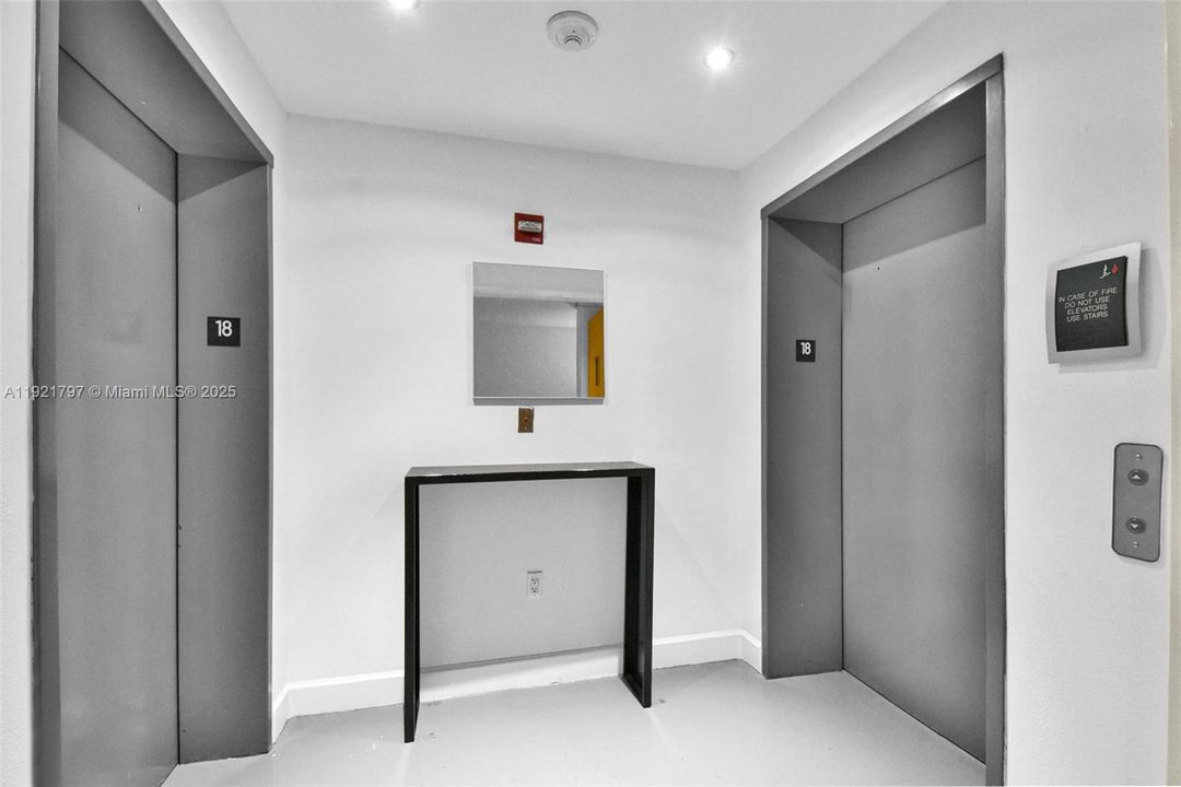 出租: $3,500 (2 贝兹, 2 浴室, 1078 平方英尺)