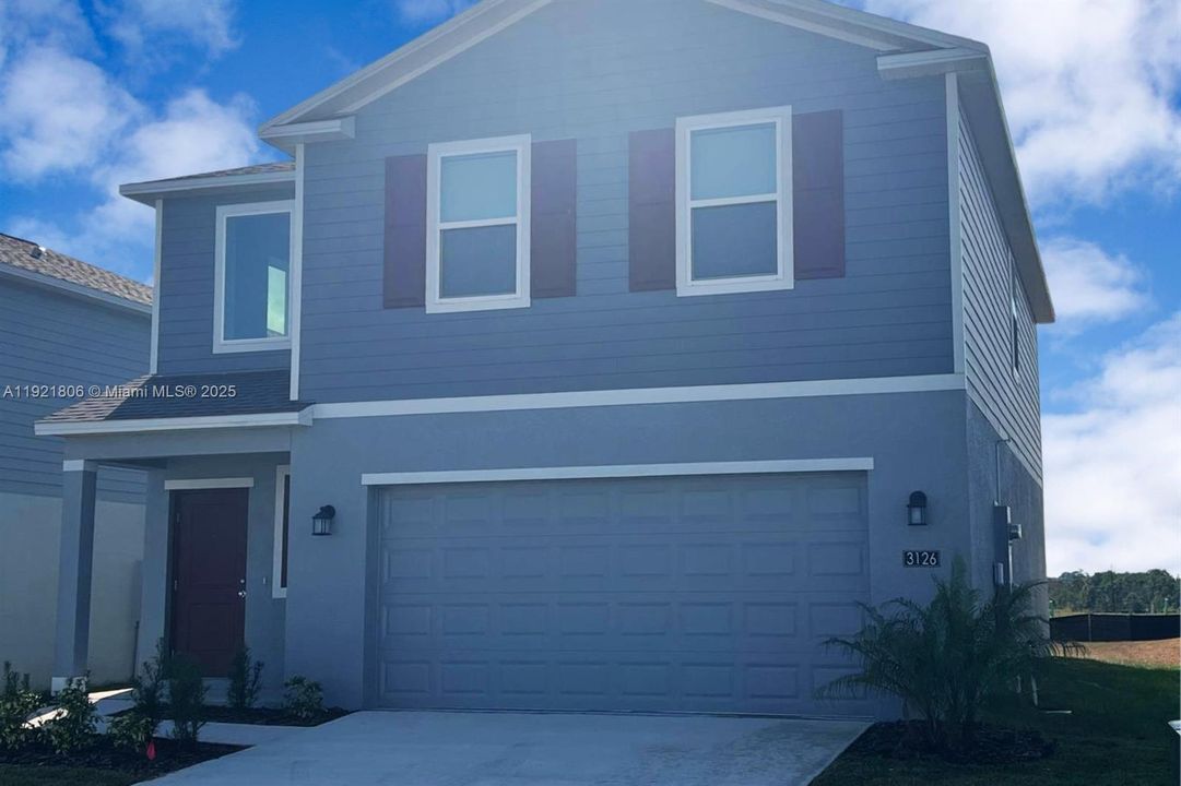 For Rent: $2,050 (4 beds, 2 baths, 1880 Square Feet)