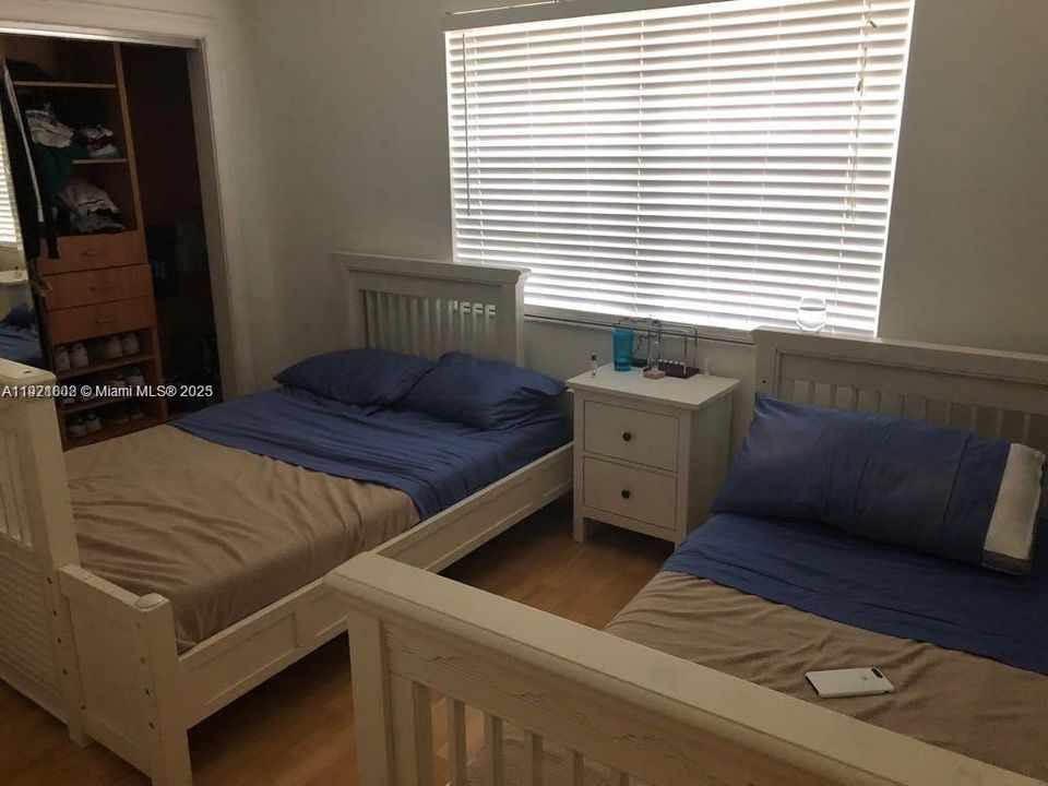 В аренду: $4,390 (3 спален, 2 ванн, 2271 Квадратных фут)