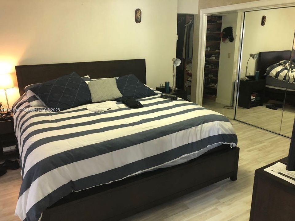 В аренду: $4,390 (3 спален, 2 ванн, 2271 Квадратных фут)