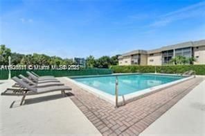 For Rent: $2,000 (2 beds, 2 baths, 1131 Square Feet)