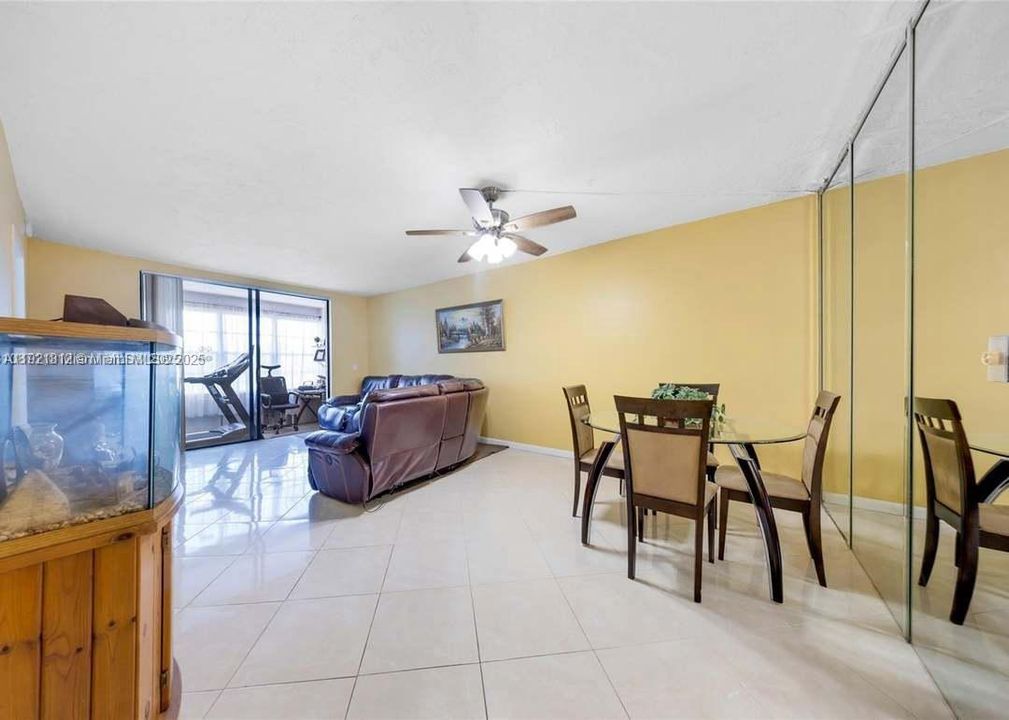 For Sale: $125,000 (2 beds, 2 baths, 865 Square Feet)