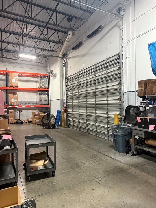 На продажу: $4,000,000 (0 спален, 0 ванн, 0 Квадратных фут)