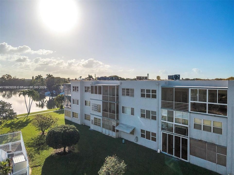 En Venta: $125,000 (1 camas, 1 baños, 703 Pies cuadrados)