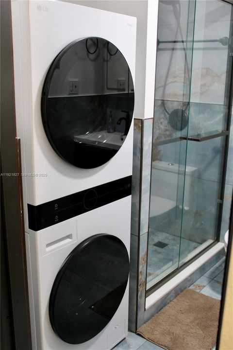 待售: $440,000 (3 贝兹, 2 浴室, 1100 平方英尺)