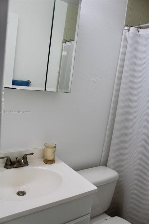 待售: $440,000 (3 贝兹, 2 浴室, 1100 平方英尺)