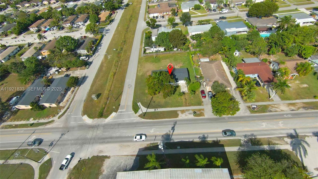 待售: $585,000 (4 贝兹, 2 浴室, 0 平方英尺)