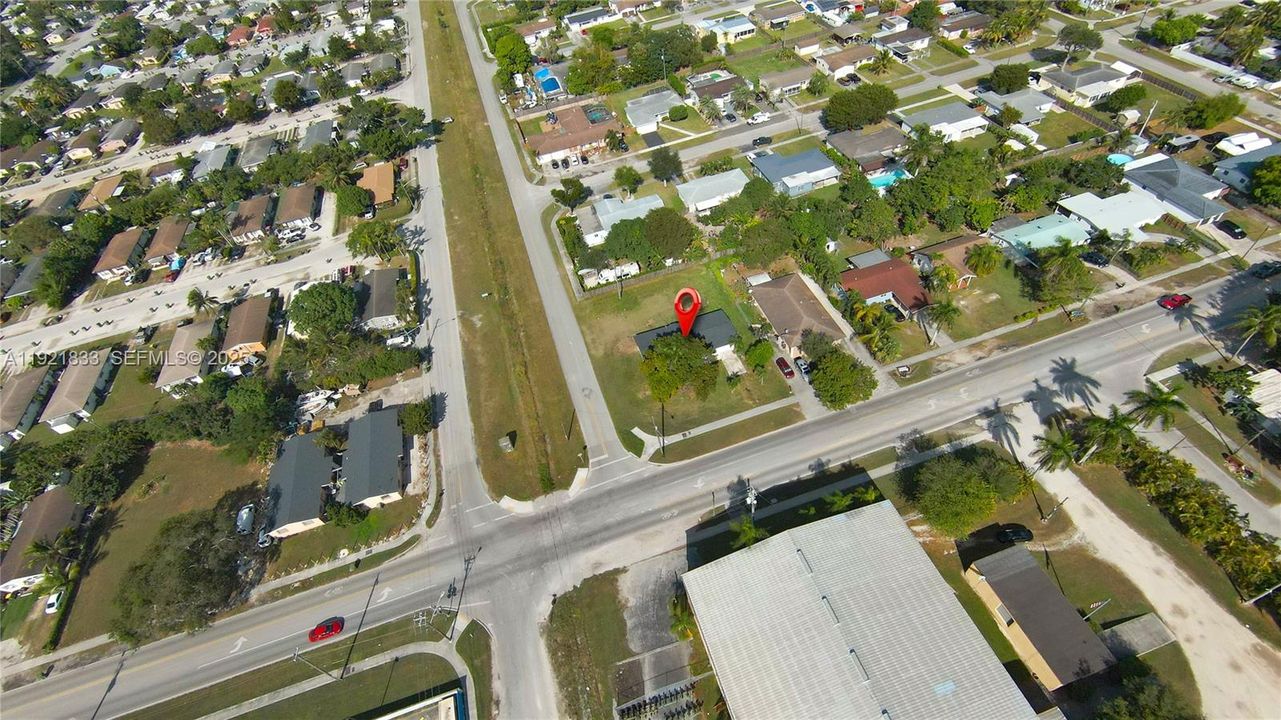 待售: $585,000 (4 贝兹, 2 浴室, 0 平方英尺)