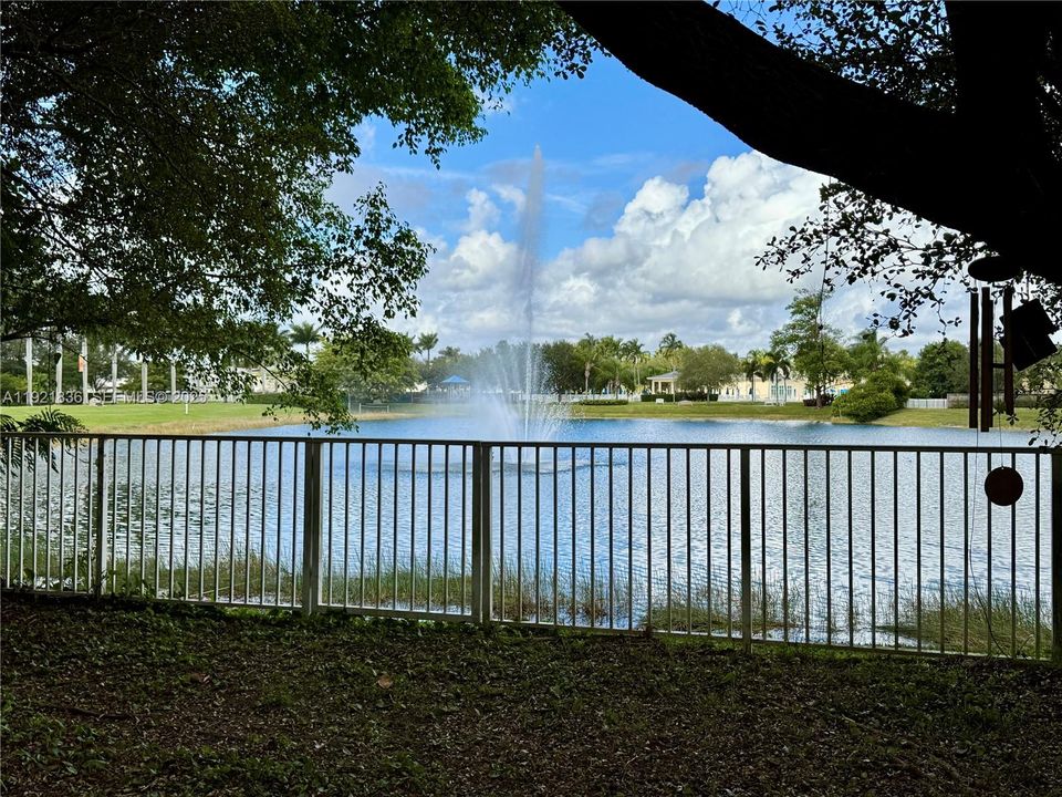 待售: $455,000 (3 贝兹, 2 浴室, 1456 平方英尺)