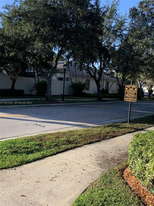 For Rent: $6,200 (3 beds, 3 baths, 2121 Square Feet)