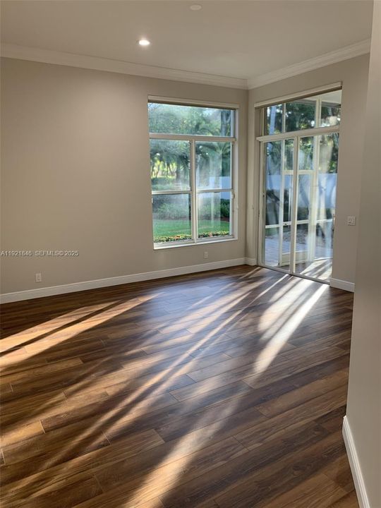 For Rent: $6,200 (3 beds, 3 baths, 2121 Square Feet)