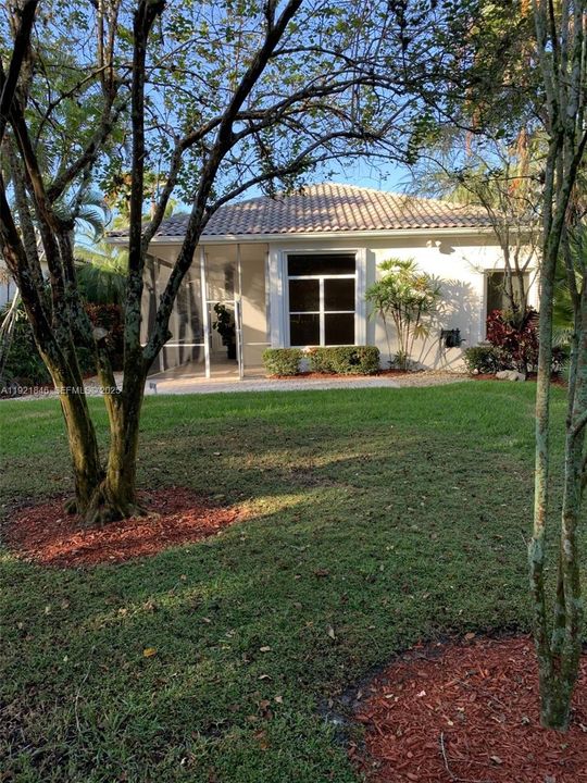 For Rent: $6,200 (3 beds, 3 baths, 2121 Square Feet)