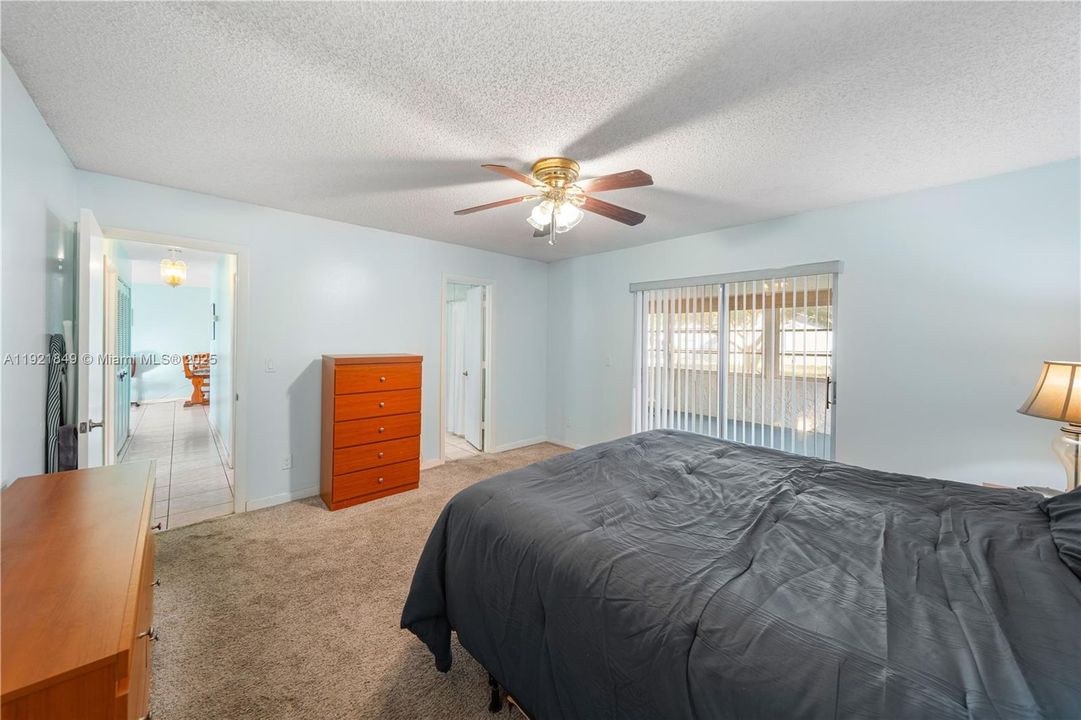 For Sale: $445,000 (2 beds, 2 baths, 1520 Square Feet)