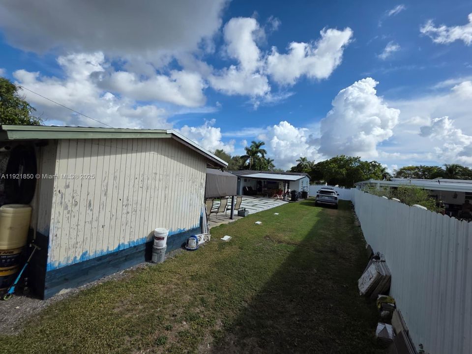 For Sale: $669,000 (4 beds, 3 baths, 1674 Square Feet)