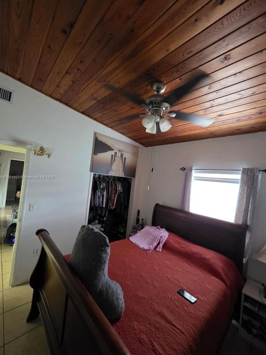 For Sale: $669,000 (4 beds, 3 baths, 1674 Square Feet)