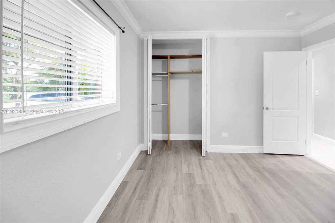 For Rent: $4,400 (4 beds, 2 baths, 2196 Square Feet)