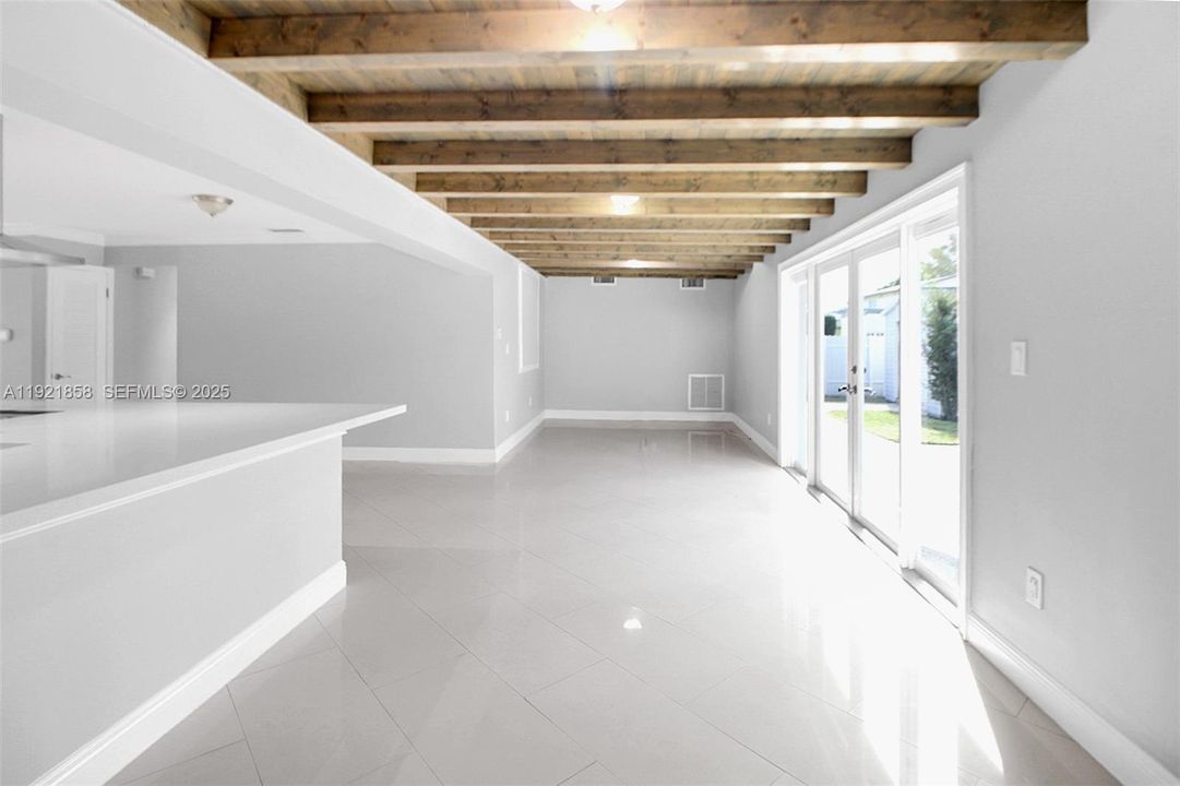 For Rent: $4,400 (4 beds, 2 baths, 2196 Square Feet)