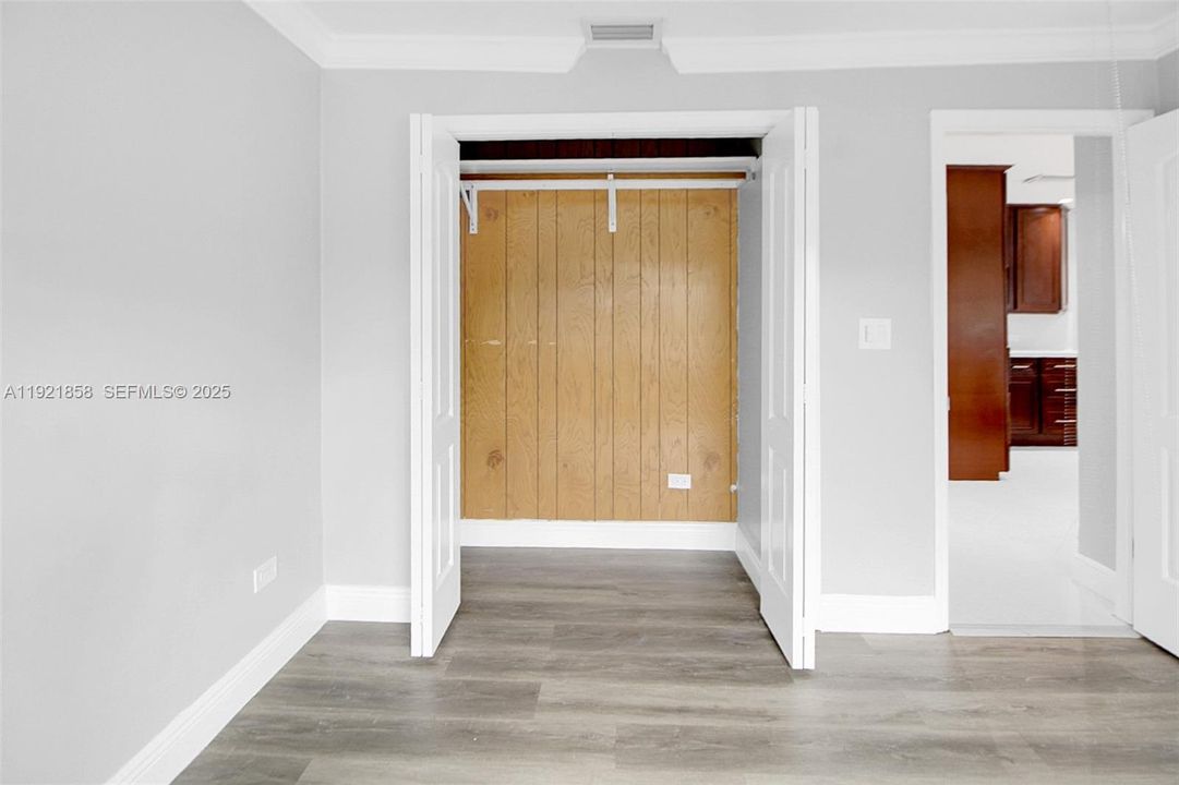 For Rent: $4,400 (4 beds, 2 baths, 2196 Square Feet)