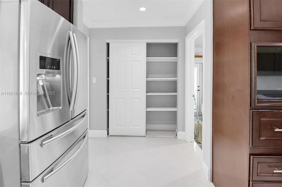 For Rent: $4,400 (4 beds, 2 baths, 2196 Square Feet)