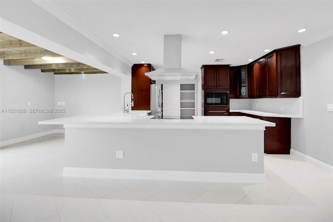 For Rent: $4,400 (4 beds, 2 baths, 2196 Square Feet)