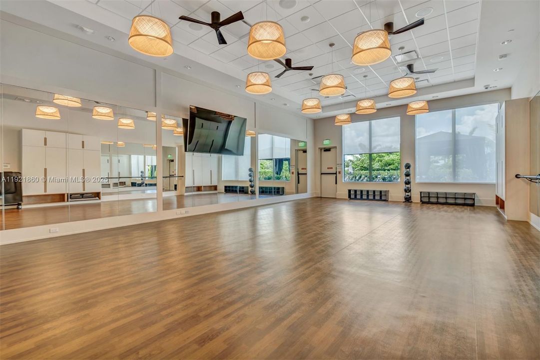 For Sale: $1,869,000 (4 beds, 4 baths, 3282 Square Feet)