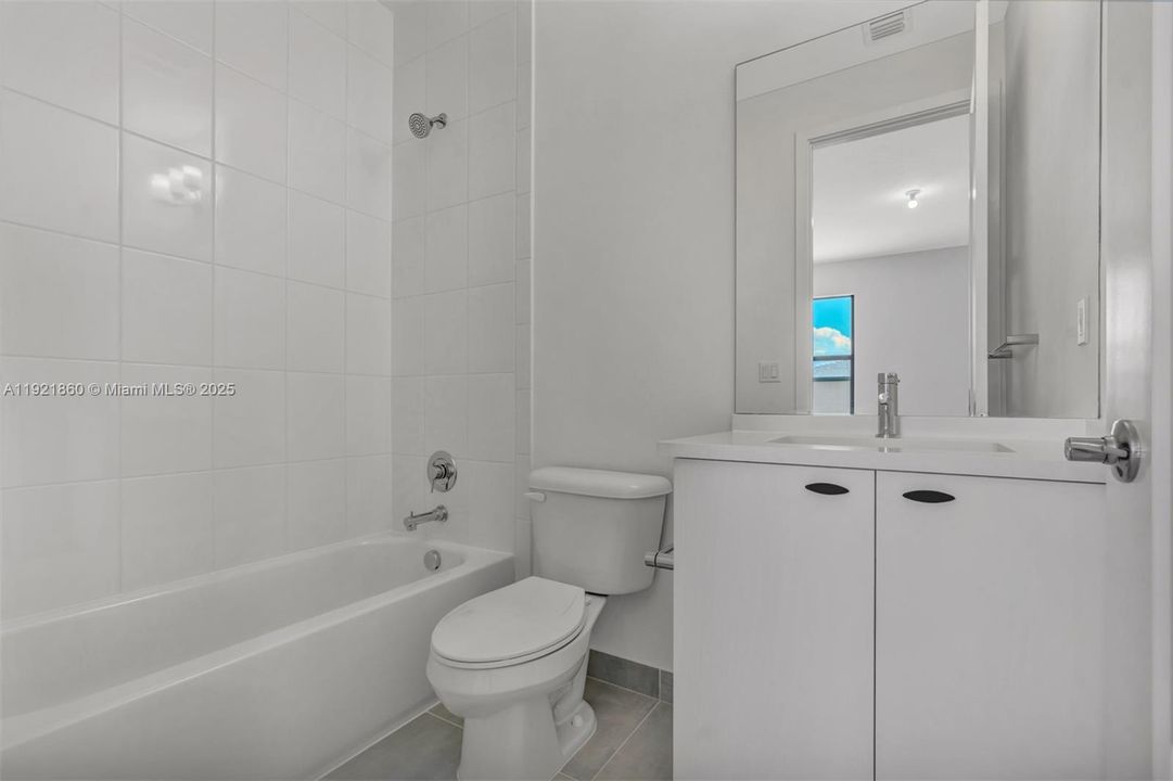 For Sale: $1,869,000 (4 beds, 4 baths, 3282 Square Feet)