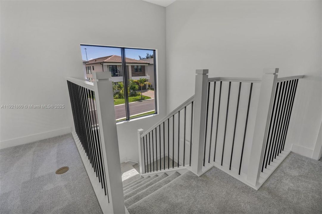 For Sale: $1,869,000 (4 beds, 4 baths, 3282 Square Feet)