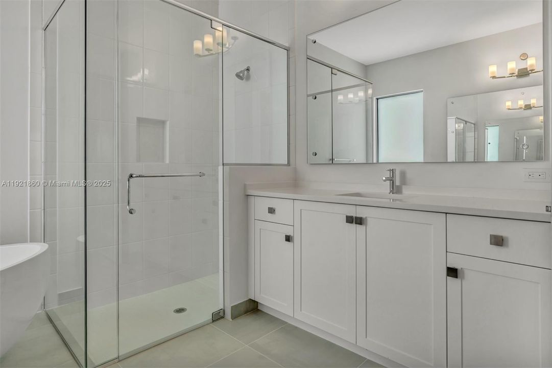 For Sale: $1,869,000 (4 beds, 4 baths, 3282 Square Feet)