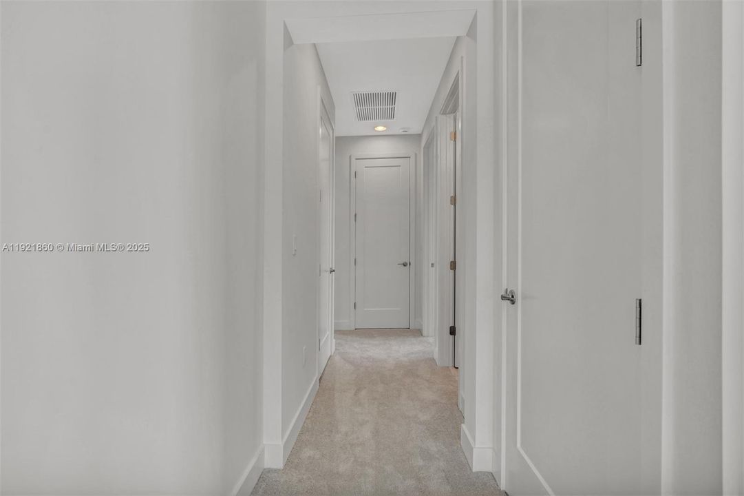 For Sale: $1,869,000 (4 beds, 4 baths, 3282 Square Feet)