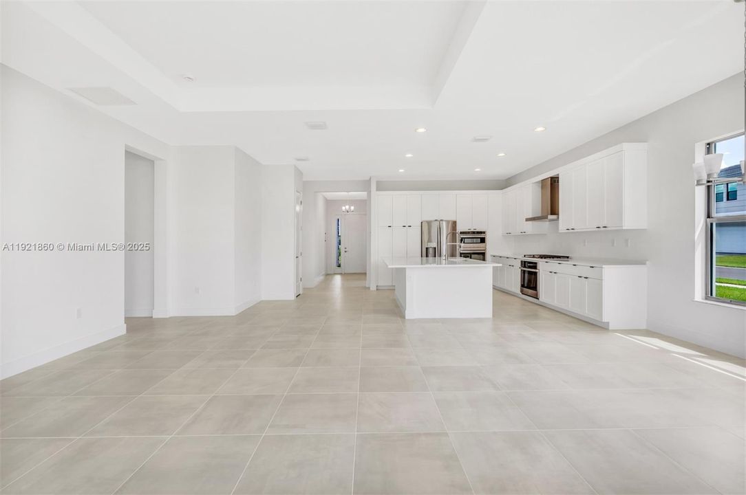 For Sale: $1,869,000 (4 beds, 4 baths, 3282 Square Feet)