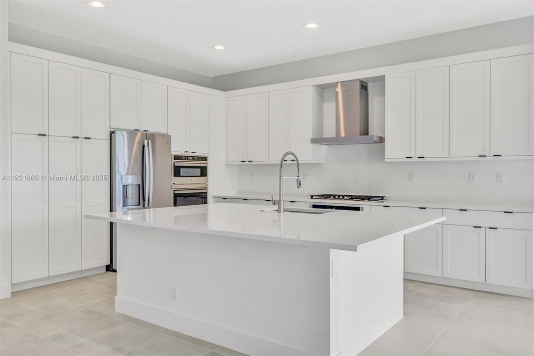 For Sale: $1,869,000 (4 beds, 4 baths, 3282 Square Feet)