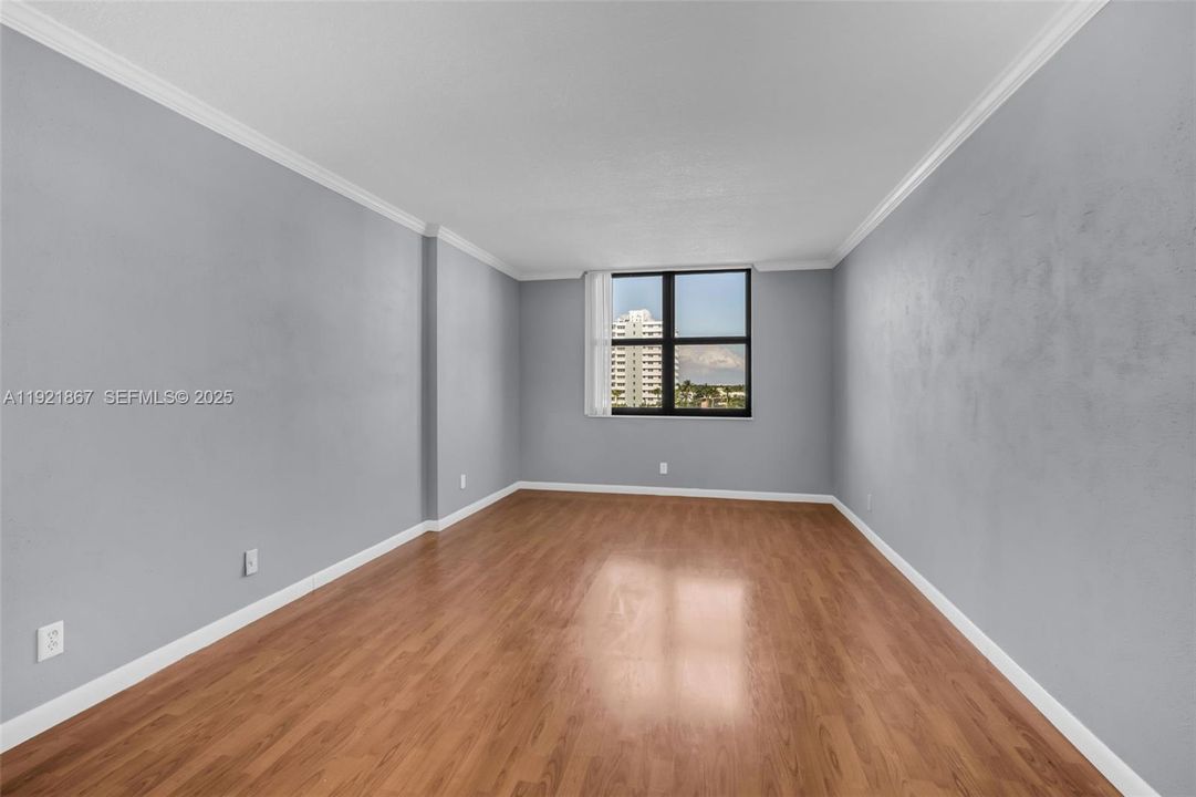 待售: $469,900 (2 贝兹, 2 浴室, 1260 平方英尺)