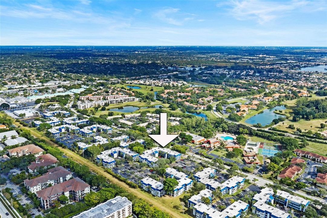 待售: $80,000 (1 贝兹, 1 浴室, 721 平方英尺)