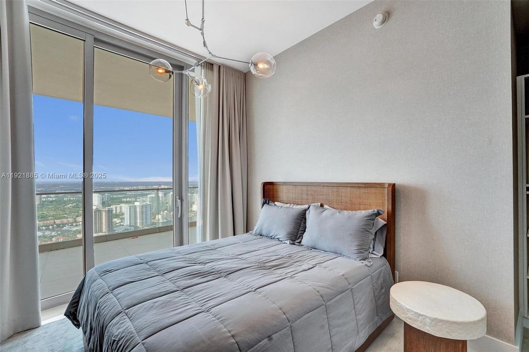 En Venta: $2,650,000 (2 camas, 2 baños, 1296 Pies cuadrados)