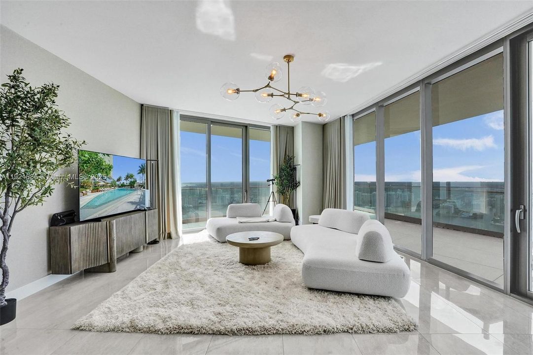 En Venta: $2,650,000 (2 camas, 2 baños, 1296 Pies cuadrados)