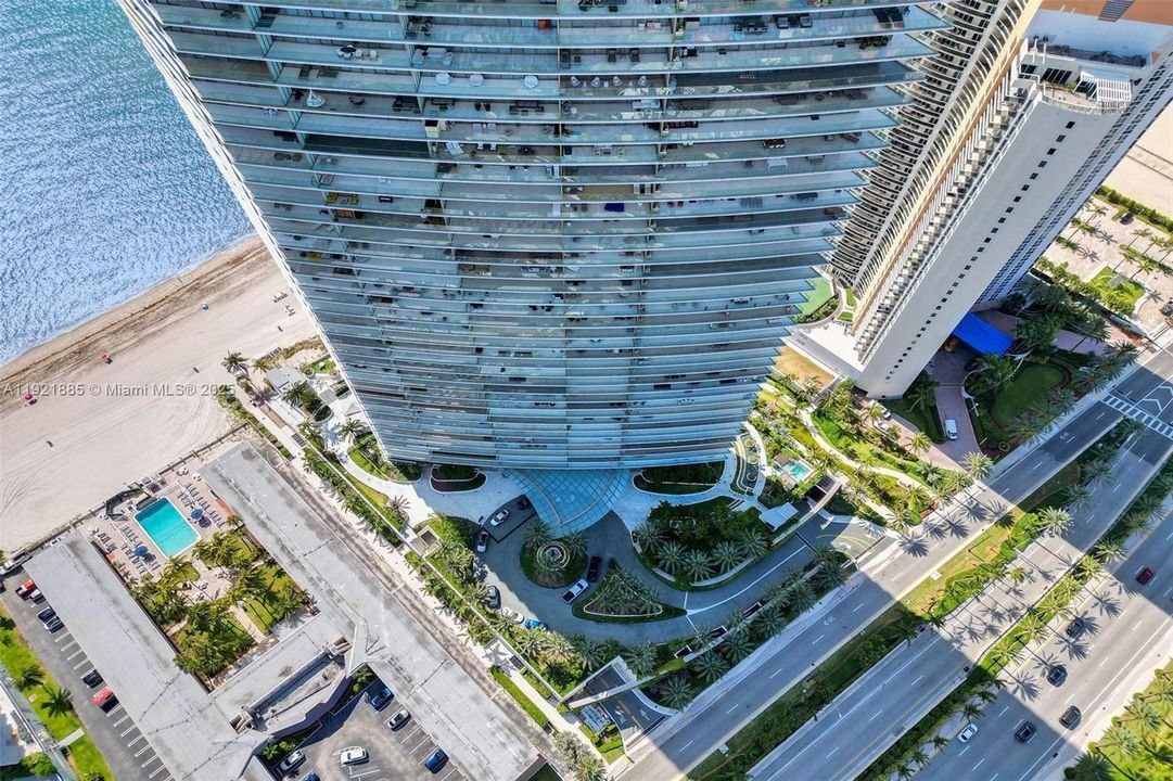 En Venta: $2,650,000 (2 camas, 2 baños, 1296 Pies cuadrados)