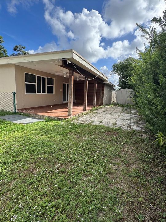 For Rent: $3,500 (3 beds, 2 baths, 1840 Square Feet)