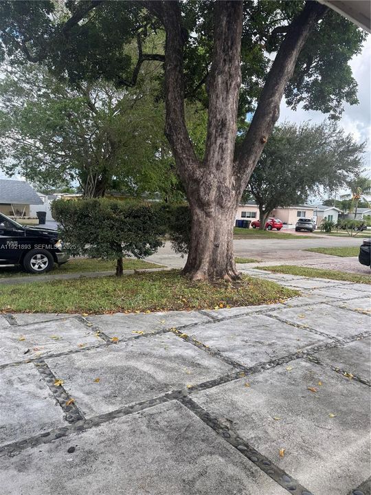 For Rent: $3,500 (3 beds, 2 baths, 1840 Square Feet)