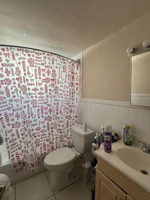 待售: $145,000 (2 贝兹, 1 浴室, 874 平方英尺)