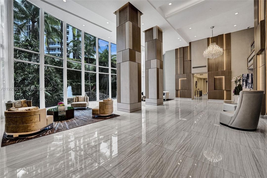 En Venta: $2,150,000 (3 camas, 3 baños, 3173 Pies cuadrados)