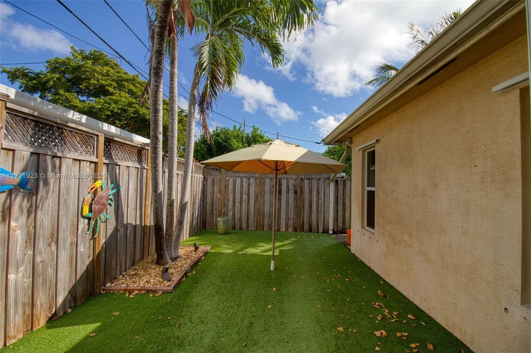 For Sale: $624,900 (3 beds, 2 baths, 1757 Square Feet)