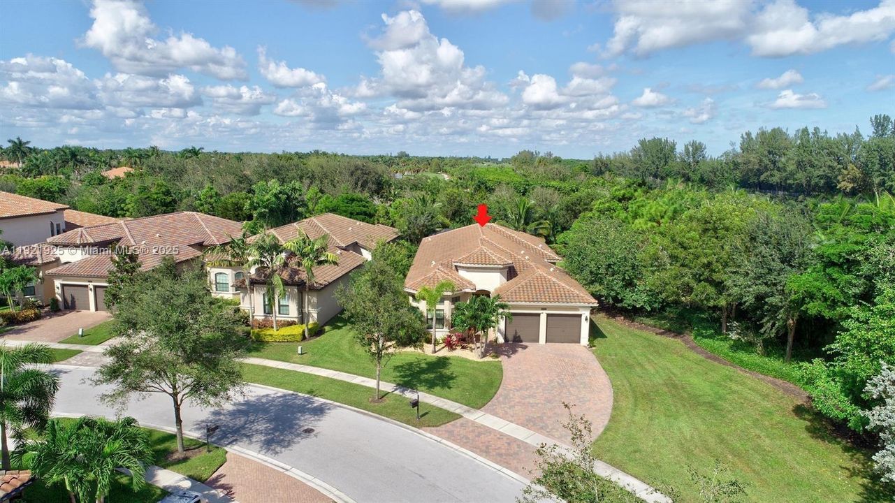 На продажу: $1,650,000 (3 спален, 3 ванн, 3249 Квадратных фут)