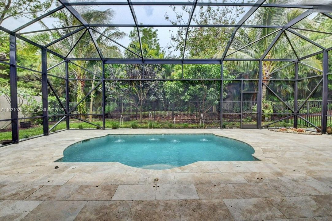 На продажу: $1,650,000 (3 спален, 3 ванн, 3249 Квадратных фут)