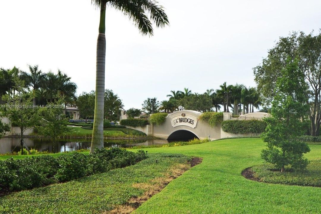 На продажу: $1,650,000 (3 спален, 3 ванн, 3249 Квадратных фут)