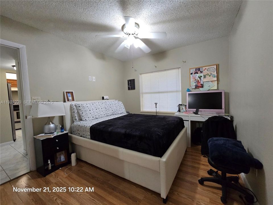 For Rent: $2,100 (2 beds, 2 baths, 970 Square Feet)