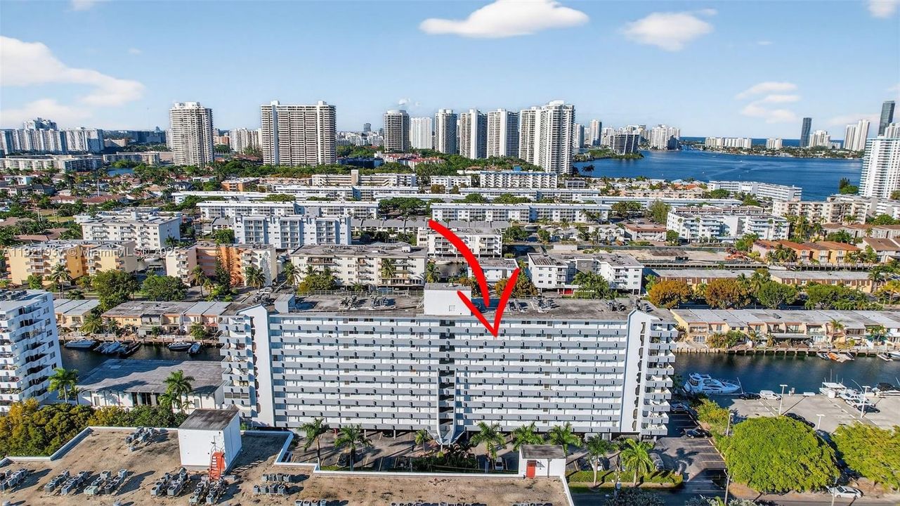 待售: $329,900 (2 贝兹, 1 浴室, 1110 平方英尺)