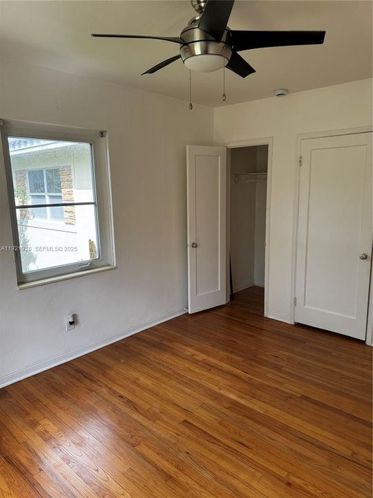 For Rent: $1,700 (1 beds, 1 baths, 672 Square Feet)